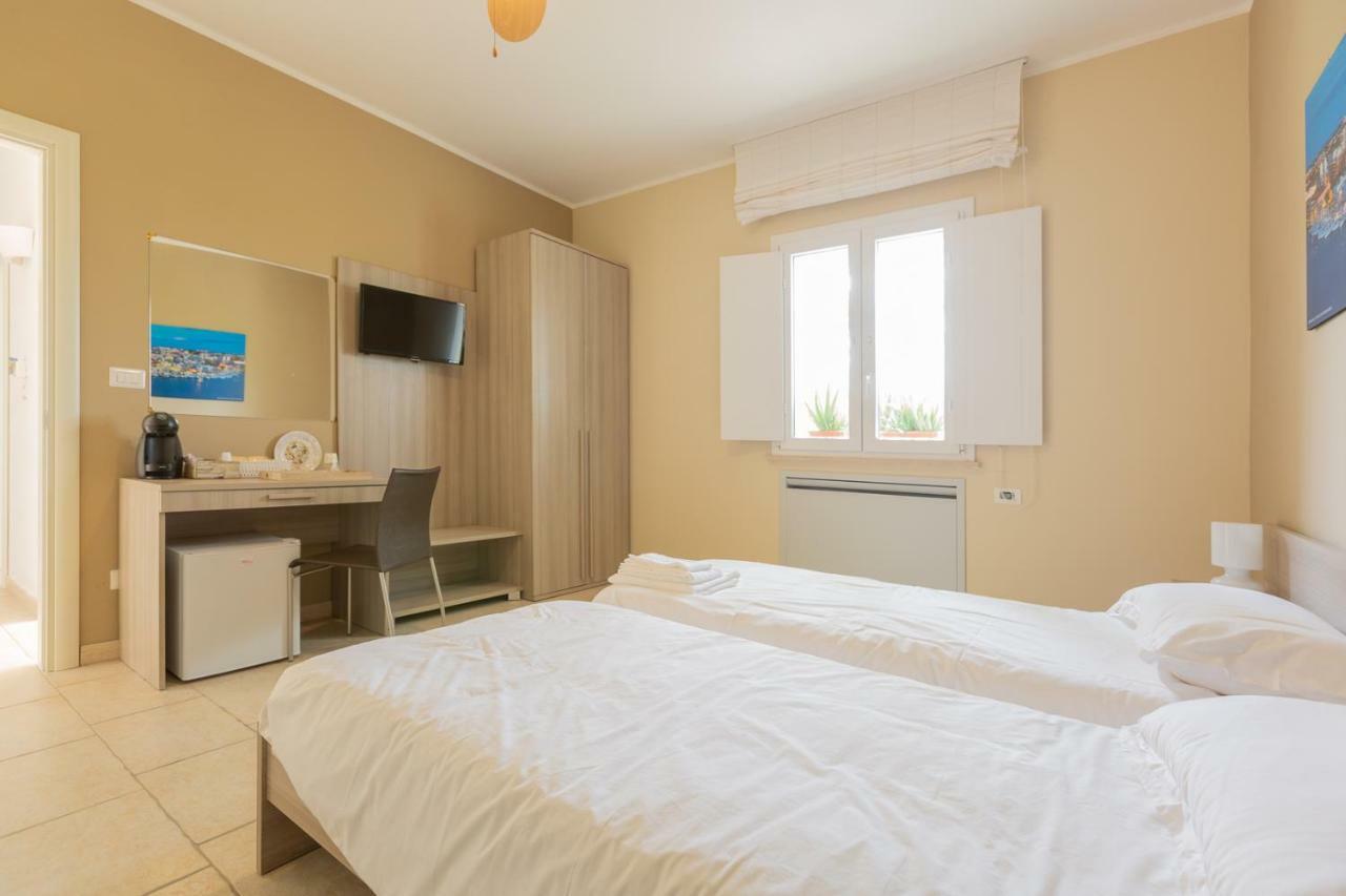 Villa Adele B&B 브린디시 외부 사진